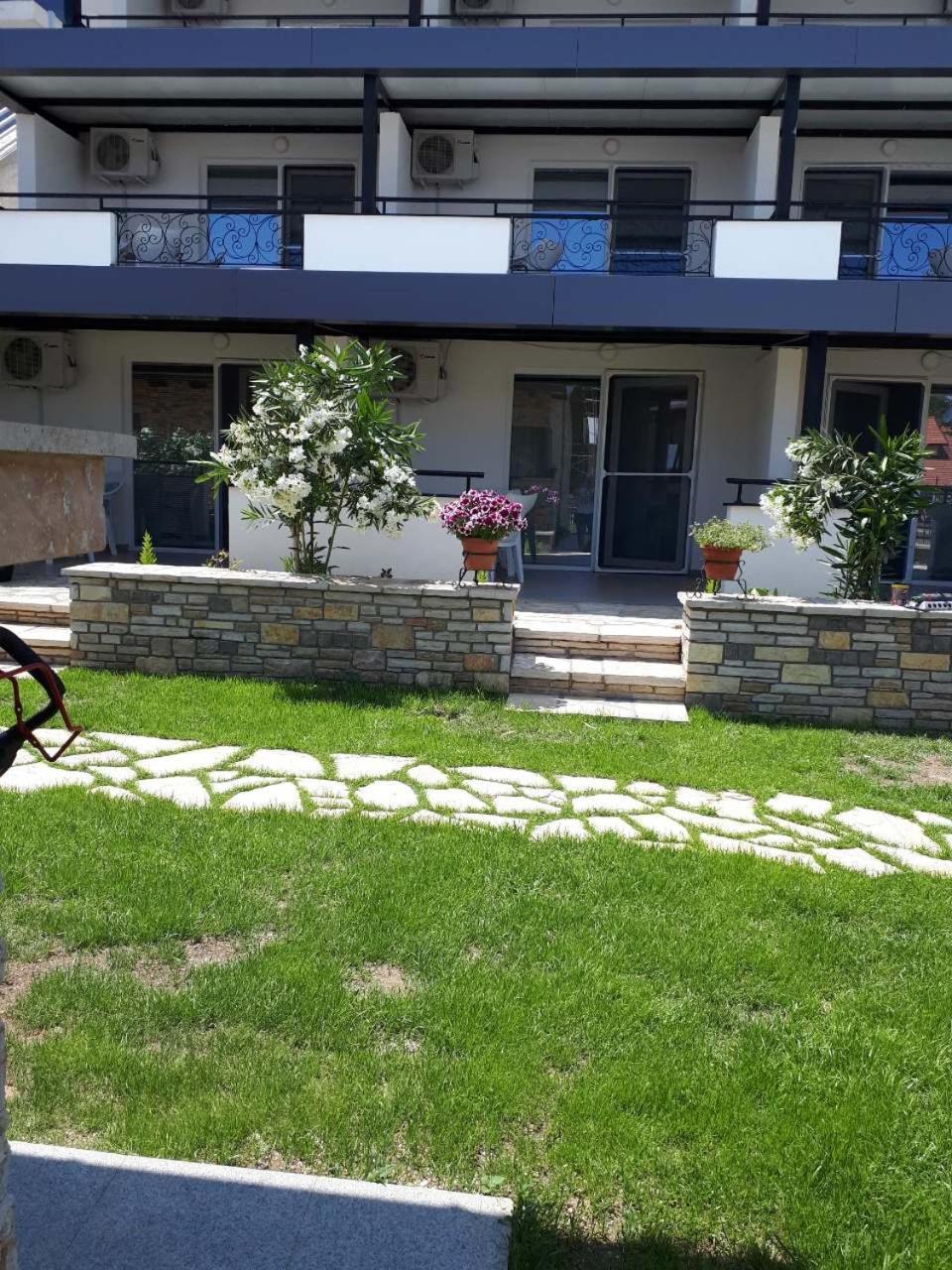 Apartments And Villas Janev Dojran Exteriér fotografie